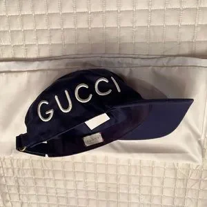 Gucci | Accessories | Gucci Blue Canvas Baseball Logo Hat L  display picture 1
